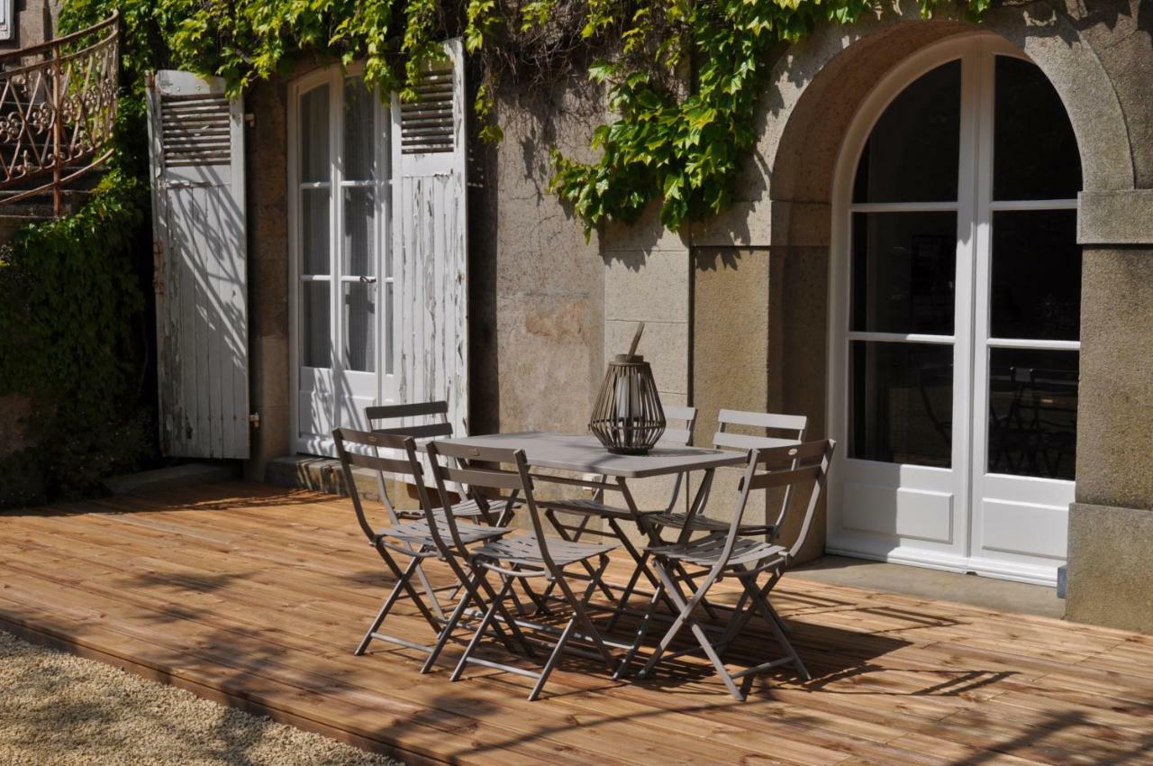 Hotel Au Rez De Jardin Cholet Exteriér fotografie