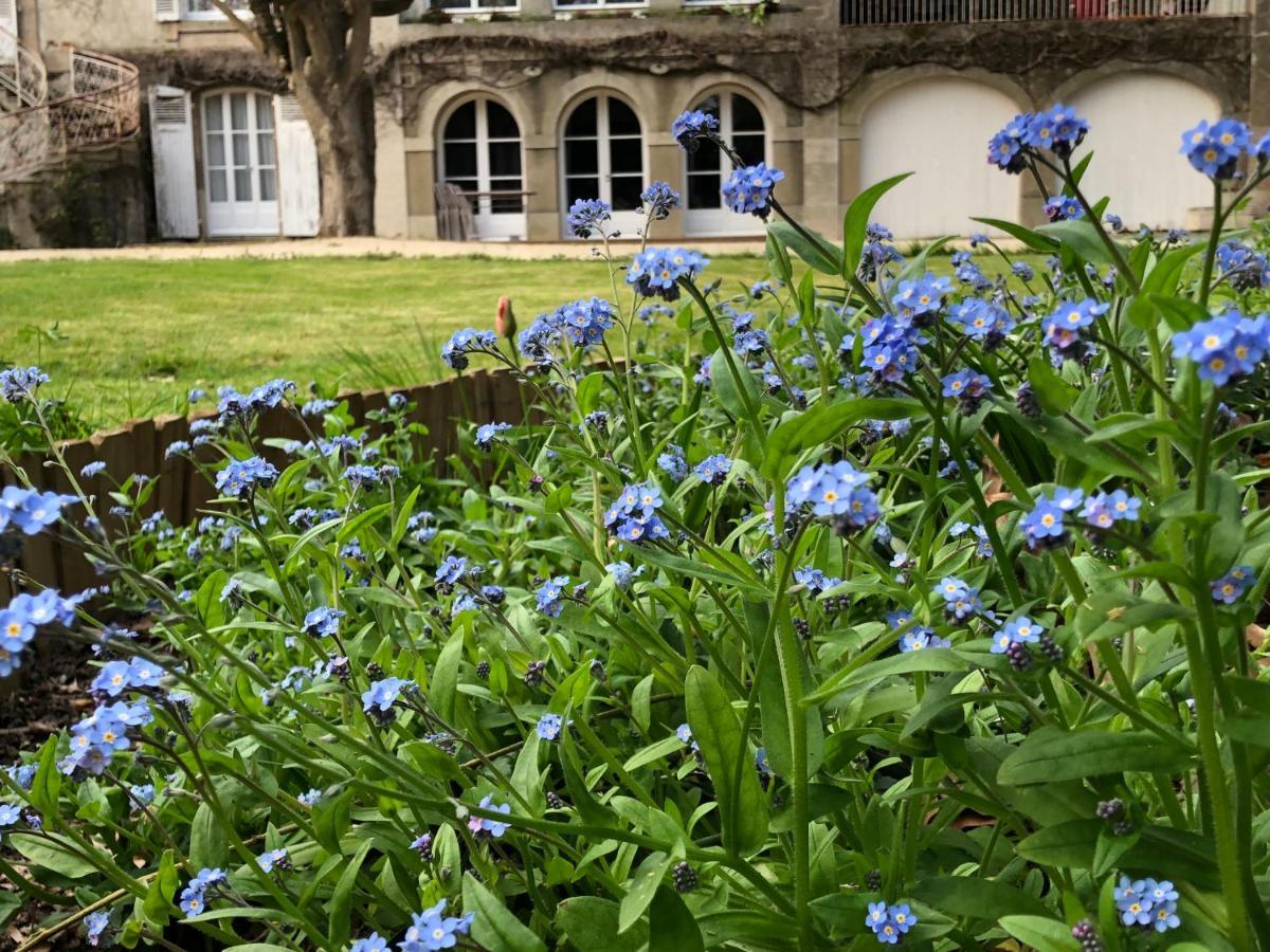 Hotel Au Rez De Jardin Cholet Exteriér fotografie